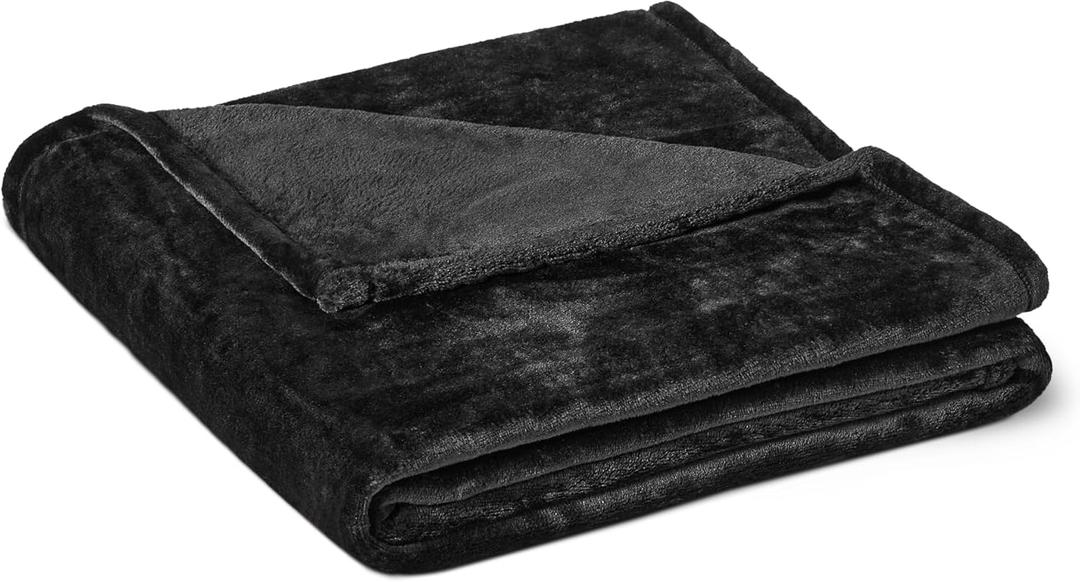 Amazon Basics Soft Fleece Throw Blanket, Lightweight Cozy Blanket for Couch & Sofa, 50 x 60 Inches, Black