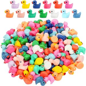 GADIEDIE130Pcs Multicolor Mini Resin Ducks,Miniature Duck Figures Landscape Decorations for Home Hide Prank Game Dollhouse Decor,Garden Aquarium Potted Ornament,School Handmade