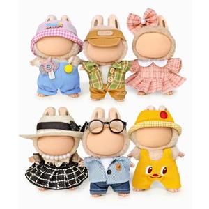 ALOVAK 6 Clothes Sets for 17cm Collectible Dolls – Miniature Outfits with Accessories – Hat, Glasses & Necklace Details – Ages 15+ (No Doll)