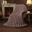 Amlie Home Faux Fur Throw Blanket for Couch, Cozy Fuzzy Fluffy Fur Luxurious Soft Striped Plush Gift Blankets for Family Sofa Chair Bedroom, 55"x70", Light Coffee