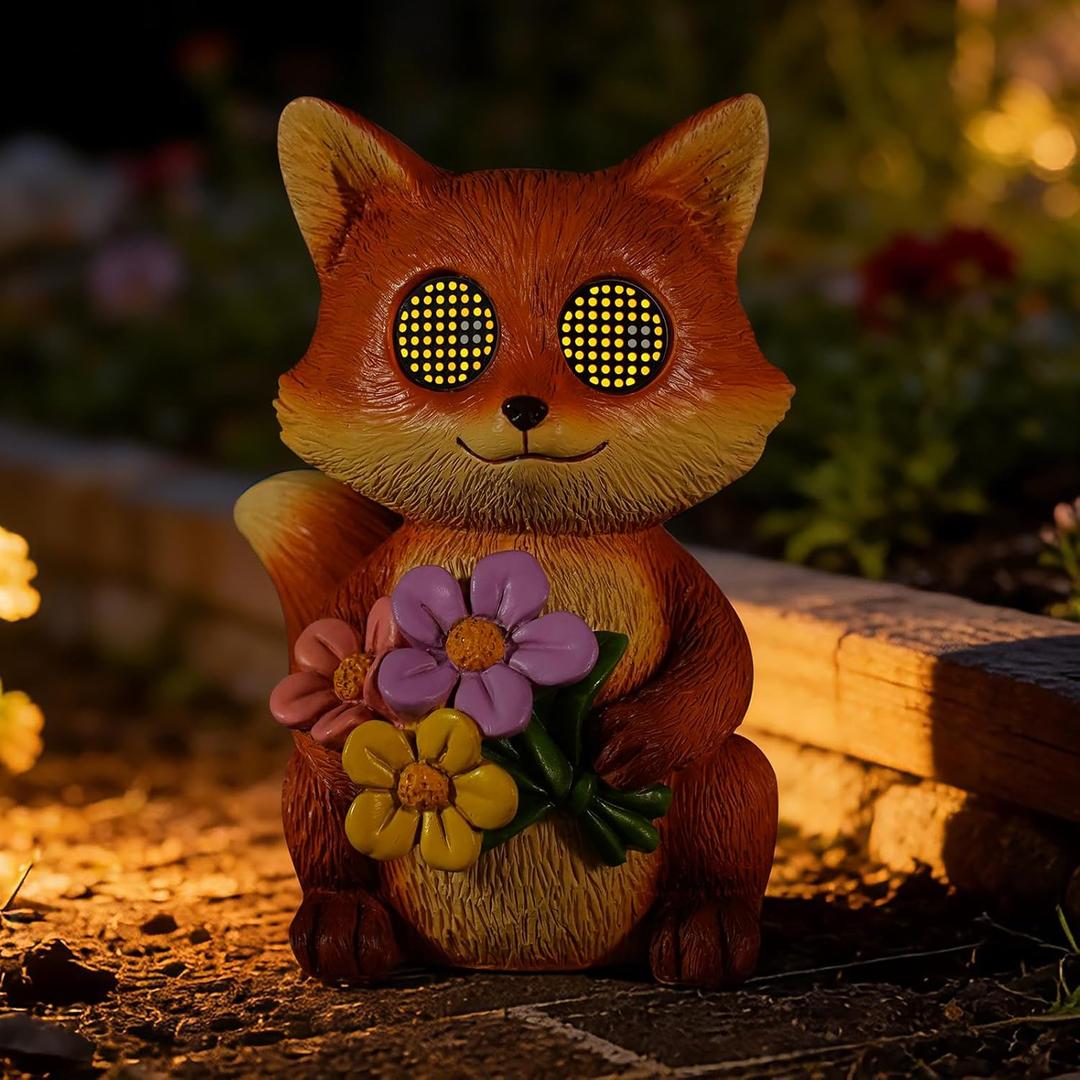 Garden Statues Fox with Solar Moving LED Eyes Outdoor Animal Figurines Decorations for Patio Yard Lawn Ornaments Gifts for Birthday Easter Housewarming (Fox)