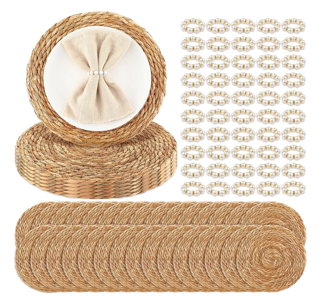 Gandeer 100 Pcs Cattail Round Woven Placemats Set, Cattail Placemats with Pearl Napkin Rings Boho Farmhouse Rustic Woven Chargers Natural Mat Bulk for Wedding Party, Dinner Table (13 Inch)