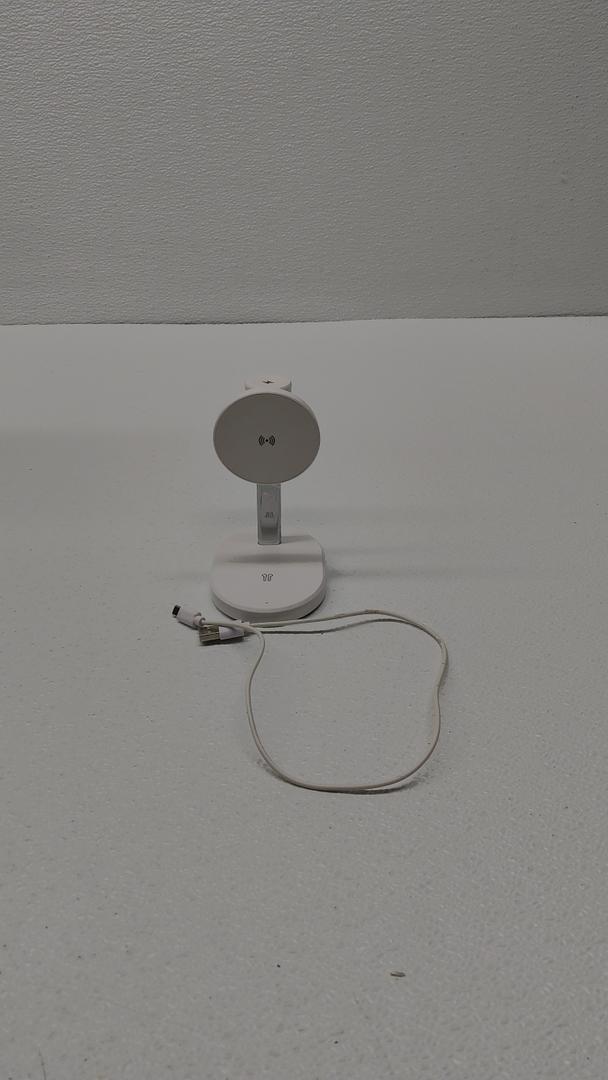 ILIVE 3-IN-1 WIRELESS CHARGING STAND