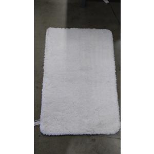 TECHMILLY Super Soft Shaggy Bathroom Rugs, Absorbent Thick Non Slip Microfiber Bath Rugs, Quick Dry Machine Washable Bath Mat for Bathroom Floor, Bathtub and Shower 17"x24" (White)