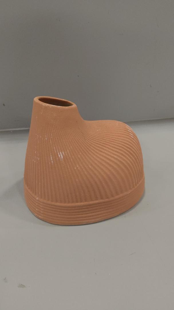 Ceramic Small Flower Vase Floral Container Modern Aesthetic Table Centerpiece Tabletop Ornament for Entrance Desk Housewarming Gift, Brown (Terracotta)