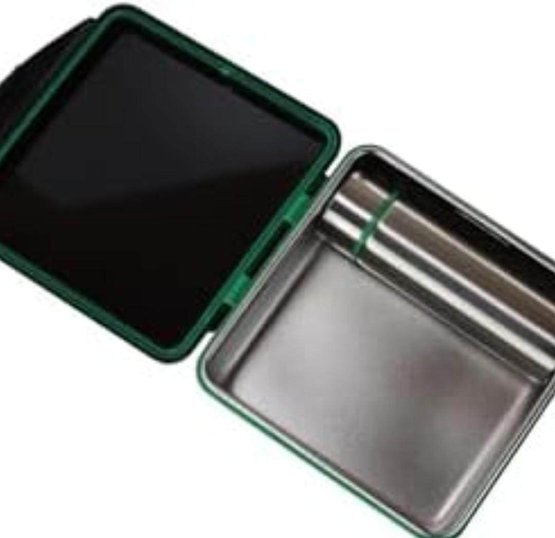 New Wave Enviro Safe Snacker, Stainless Steel Food Container, BPA Free, Stackable and Cabinet Friendly, Black, Small Size, 23oz. Capacity