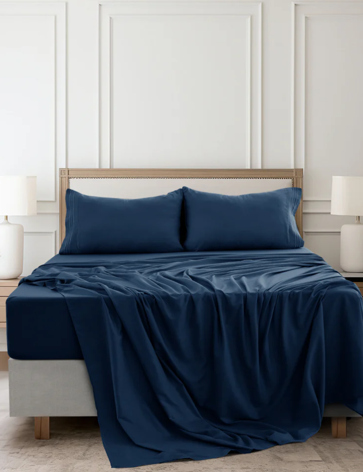 4-Piece 1800 Series Deep Pocket Bed Sheets Set, Navy Blue , 1 Flat sheet - 102" x 105" 1 Fitted Sheet - 78" x 80" 2 Emb Pillowcase - 20" x 40"