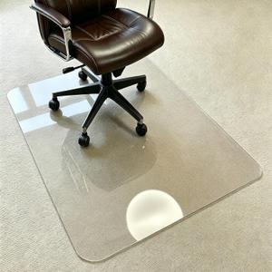 Office Chair Mat for Carpet, 32x48 Clear Heavy Duty Plastic Rolling Chair Mat, Under Computer Desk Floor Mat Protector for Carpeted Floors, Can be Used on Carpet or Hard Floor