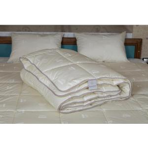 Bed Bath & Beyond Duvetta Wooly Quilt for Bedroom Full - Queen