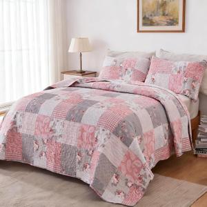 Oversized Alaska King Size Quilt Set Pink Grey Floral Plaid Patchwork Quilt 132x120 Extra Wide Super Reversible Quilted Bedspread Coverlet 3-Piece Comforter Bedding Set Bed Cover with 2 Pillow Shams