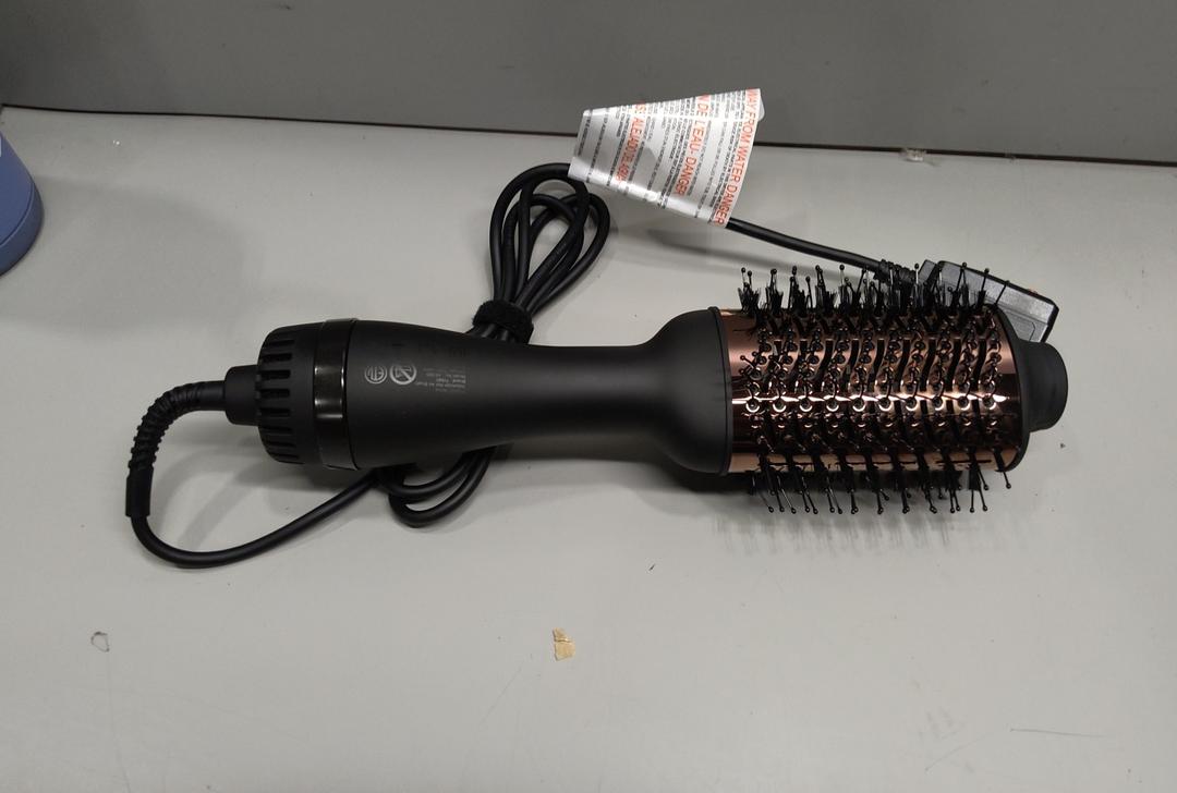 Hair dryer