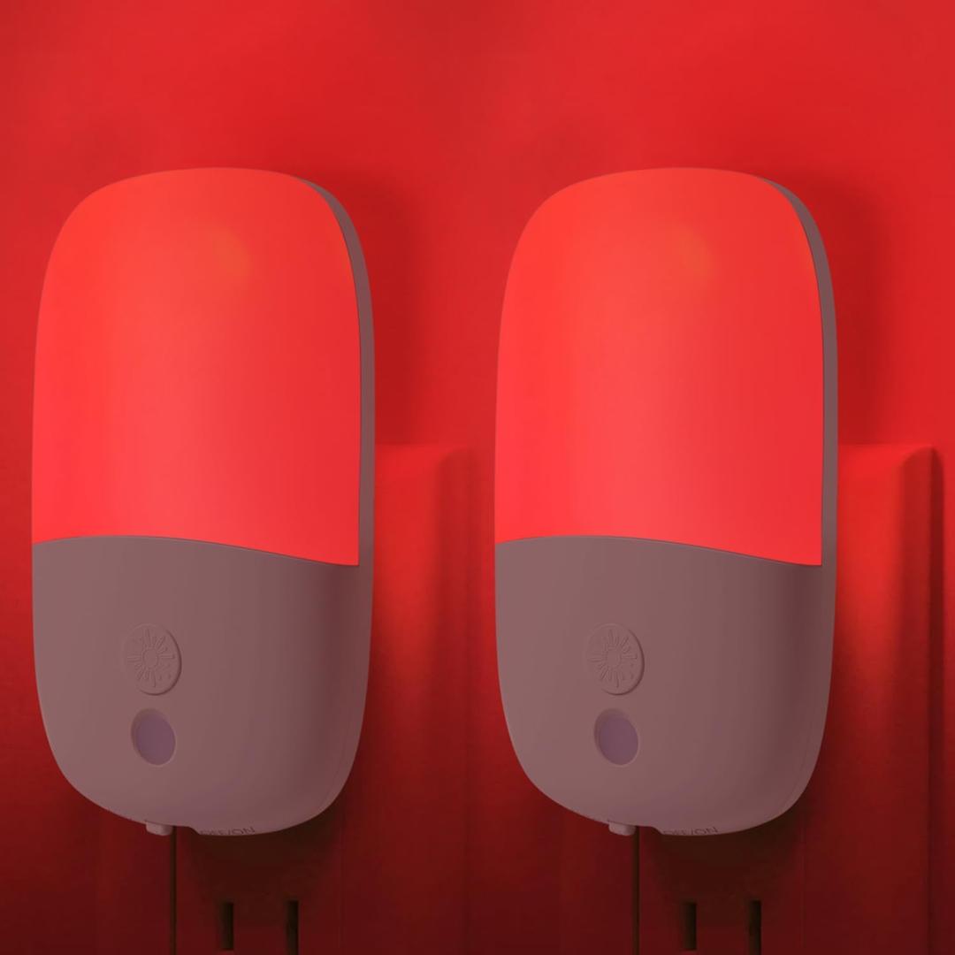670nm Red Night Light with Retractable Plug [2 Pack] - Zero Blue Light, with Dusk to Dawn Sensor - Auto On/Off 0.3W LED Night Light Plug into Wall Pefect for Bedroom,Bathroom,Nursery,Hallway