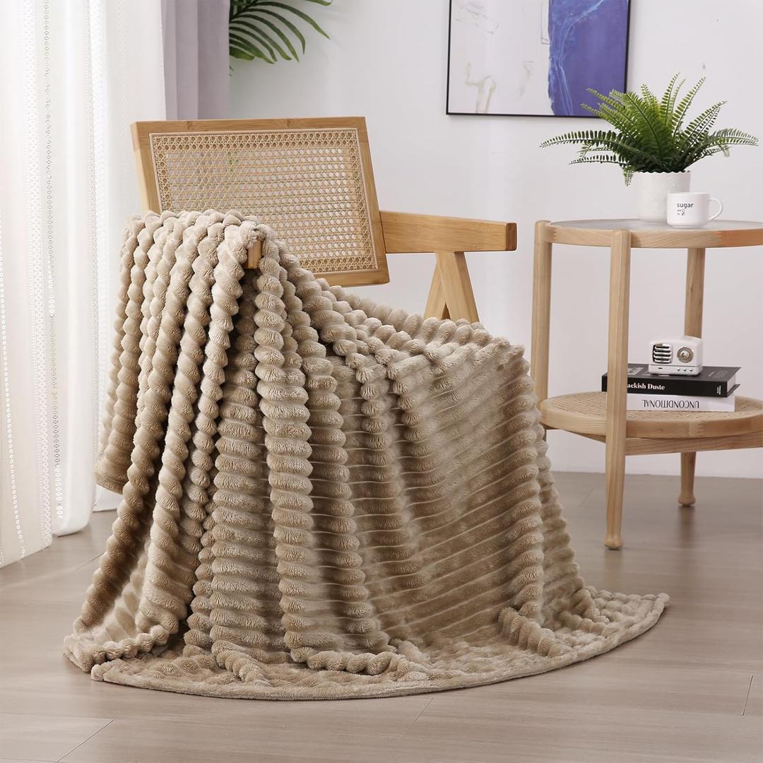Linecooo Tan Fleece Throw Blanket 50”×60” for Couch Sofa Bed, Super Soft Cozy Plush Microfiber Flannel Blanket with Stripes Design Lightweight for Adults, Woman, Girls