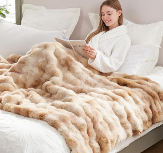 Anysay Heated Blanket Full Size with 1/2/4/6/8 Hours Auto-Off 10 Heat Level, 62'' * 84'' Cozy Faux Rabbit Fur Bubble Electric Blanket with Overheat Protection(Tie-Dye Beige) 