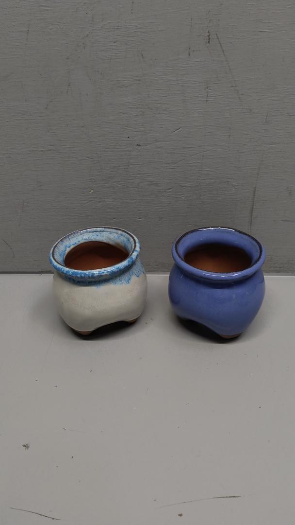 Casktcom 2PCS Small Ceramic Succulent Pots，Cute Glazed Handcraft Succulent Planters with Drainage Hole，3.8 inch Pots for Small Plants