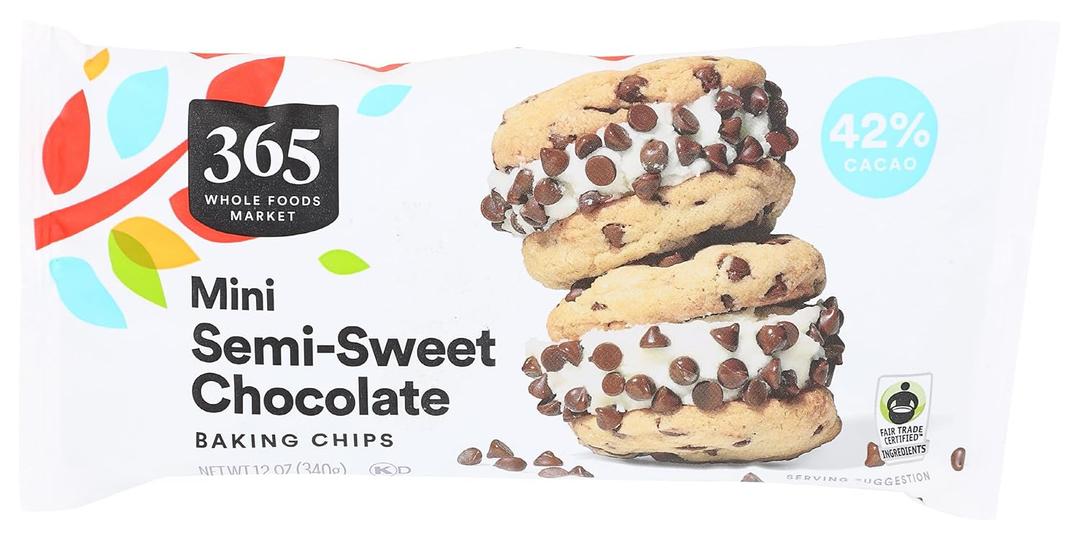 365 by Whole Foods Market, Mini Semi-Sweet Chocolate Baking Chips, 12 Ounce (EXP 01/21/28)