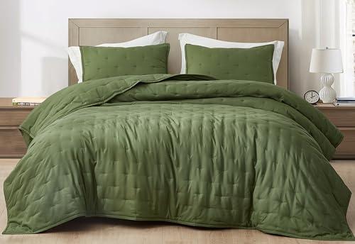Chezmoi Collection Glen 2 Piece Crescent Stitched Quilt Set, 1 pillow Queen Size, Olive Green - Rayon Derived from Bamboo & Polyester Blended, Soft Breathable Cooling Bedspread for Hot Sleepers