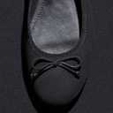 Women’s Modern Cutout Flats, Size 7