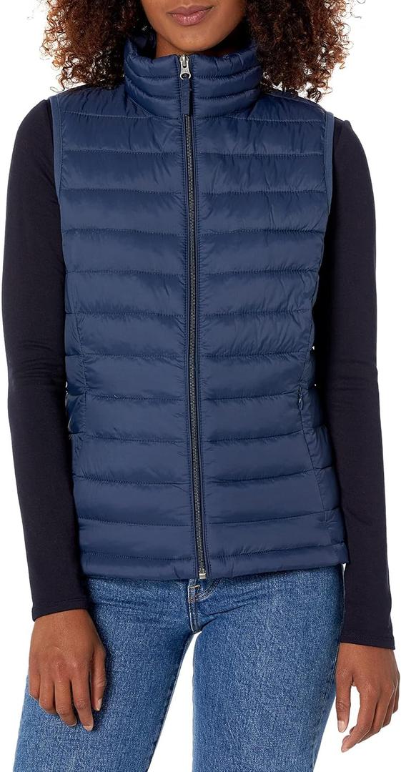 Amazon Essentials Women's Lightweight Water-Resistant Packable Puffer Vest (Large, Navy)