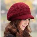 HINDAWI Women Winter Warm Knit Hat Wool Snow Ski Caps with Visor (Red)