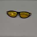 SODQW Gold Cat Eye Sunglasses for Women Trendy Retro Cateye Designer Sun Glasses with Metal Temples 2025 Fashion Shades