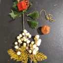 Leinuosen 30 Pcs Christmas Table Centerpieces Decorations - Christmas Arrangements Centerpiece Floral Artificial Berry Rattan Garland Pine Cone with LED Light for Xmas Winter Table Home Decor