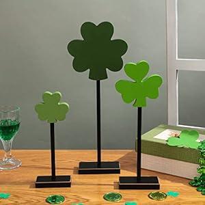 3 Pcs Tall Standing Rustic Clover Block Set St. Patrick's Day Farmhouse Green Shamrock Decor Tabletop Home Decor Wooden Clover for St Patricks Party Tiered Tray Festival Celebration Decor