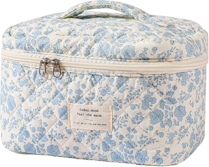 Makeup Bag Cute Cosmetic Bag for Women Floral Coquette Aesthetic Toiletry Bag Travel Make Up Organizer Bag(Blue Flower)