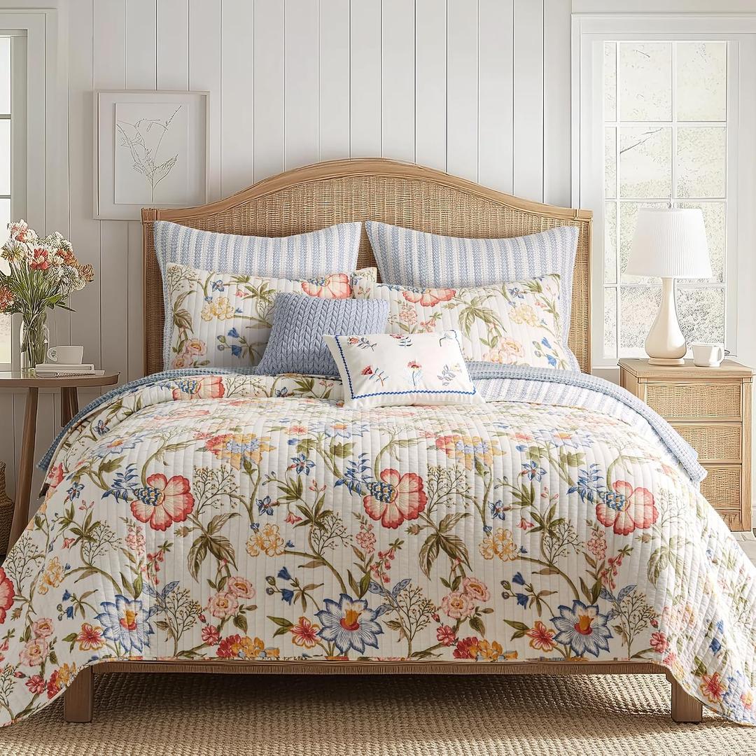 Levtex Home - Maileen Quilt Set - King Quilt and Two King Shams - Floral - Bright Multi Color - Quilt (106x92in.) and Shams (20x36in.) - Reversible - Cotton, King/Cal King Quilt