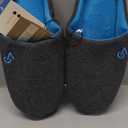 Amazon Essentials Men's Cozy Non Slip House Slippers (9)