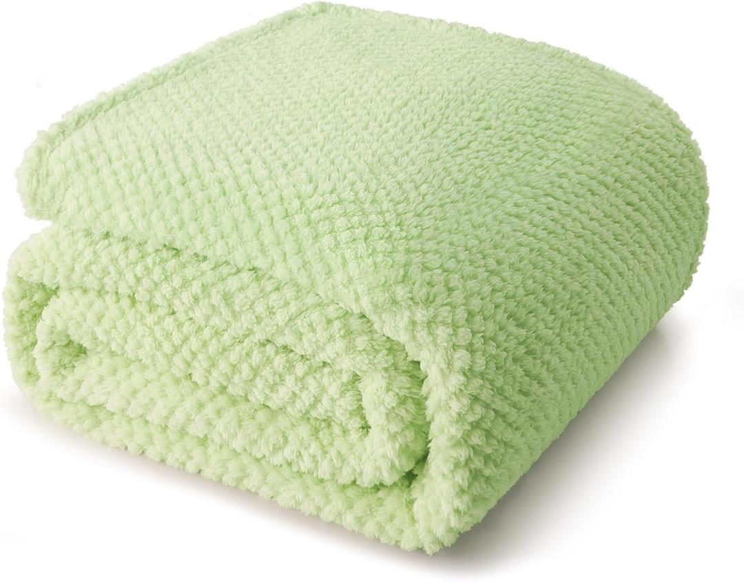 Whale Flotilla King Size Fuzzy Fleece Blanket for Bed, 90x104 Inch Fluffy Warm Soft Jacquard Blankets for All Season, Lightweight and Cozy, Sage Green