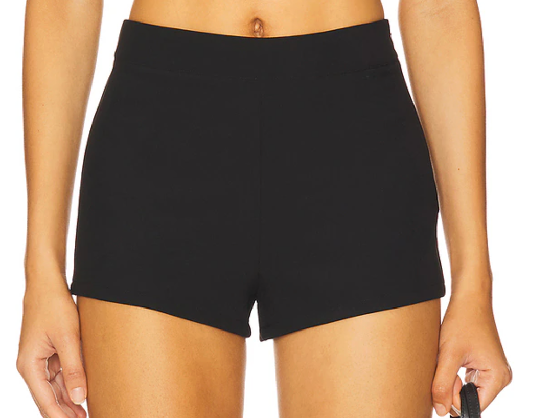 Woman's Superdown, Black Shorts, Size XS