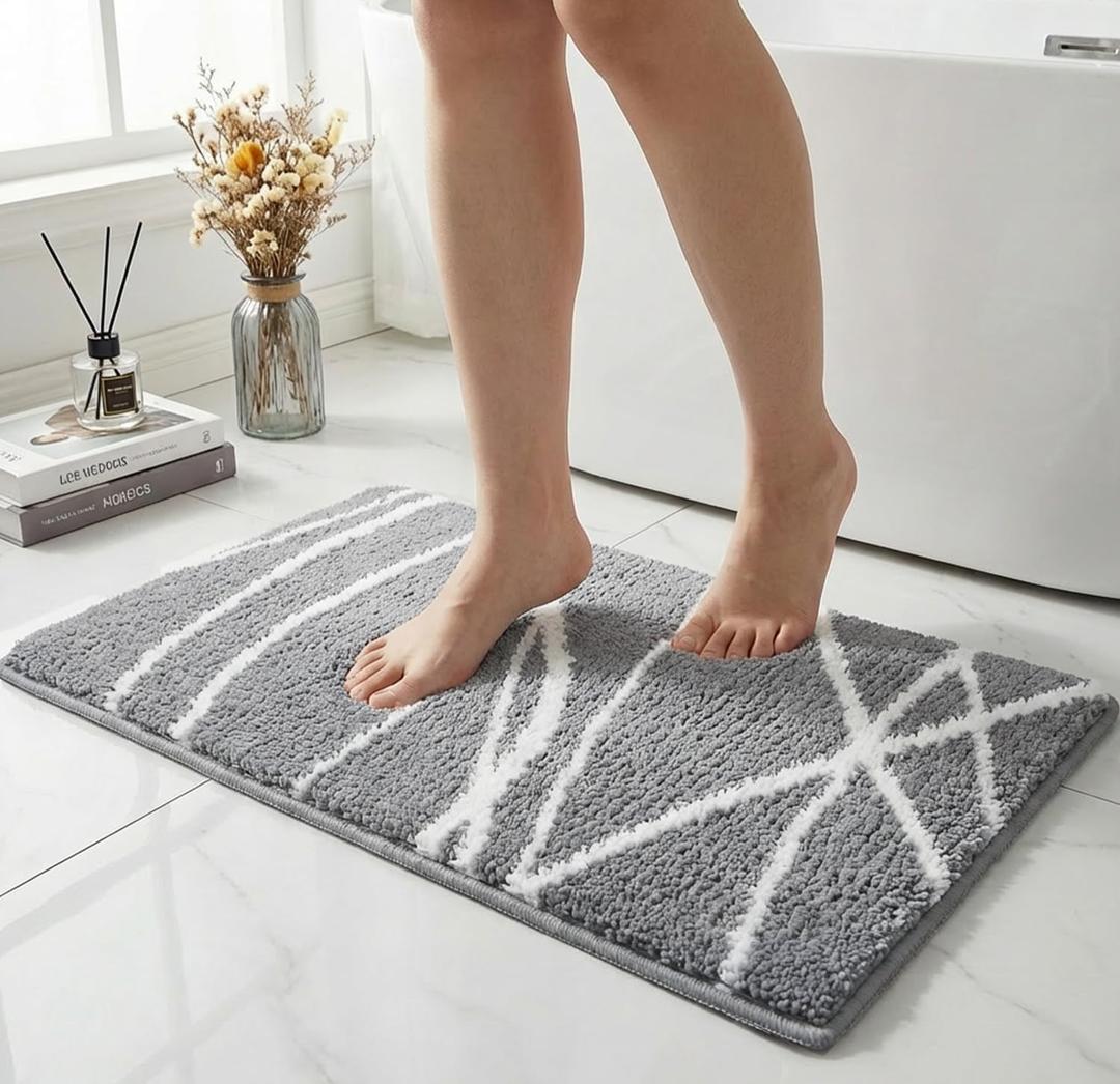 Tititex Luxury Grey White Line Bathroom Rug, 16x24 inch Classic Extra Soft and Absorbent Microfiber Bath Rugs, Non-Slip Plush Shaggy Bath Carpet, Bath Mats for Floor, Tub and Shower