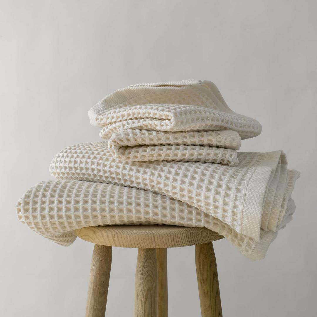 Pskl - Luxury Waffle Towel Set for Bathroom 4 Pieces Natural Raw, Premium Quality Organic 100% Turkish Cotton 2 Hand and 2 Bath Towels, Quick Dry Thin Waffle Towels, Made in Turkiye (Natural Beige)