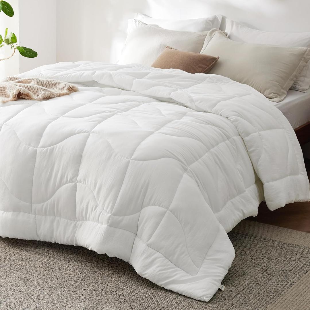 Bedsure Comforters Queen Size - Down Alternative Comforter for All Season, GentleSoft Prewashed Duvet with 4 Tabs, Lightweight & Warm Bedding - Machine Washable, White, Queen, 88x88 Inches