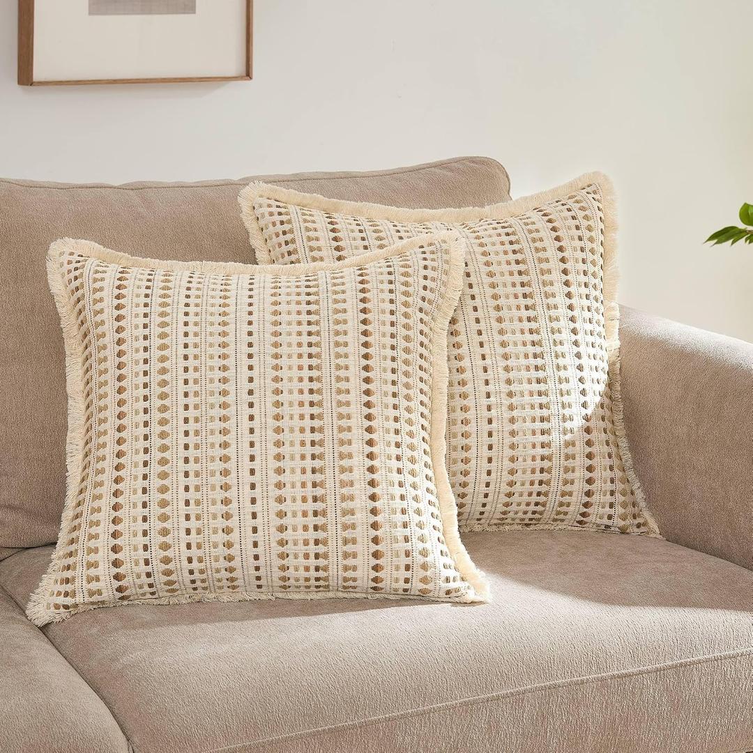 2 x Embroidered Throw Pillow Cover Set of 2, Spring Summer Boho Farmhouse Decorative Pillow Case with Tassels, Textured Cushion Cases for Sofa Living Room Home Decor (Beige, 18" x 18")