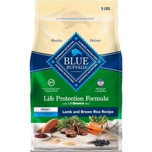 Blue Buffalo Life Protection Formula Adult Dry Dog Food, Helps Build and Maintain Strong Muscles, Made with Natural Ingredients, Lamb & Brown Rice Recipe, 5-lb. Bag (5 Pound (Pack of 1))