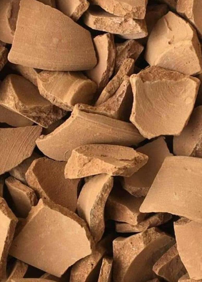 Baked Edible Red Clay Chunks, Crispy Clay Chips, Roasted Clay,Natural Edible Clay Chunks,Baked Red 7oz (200g)