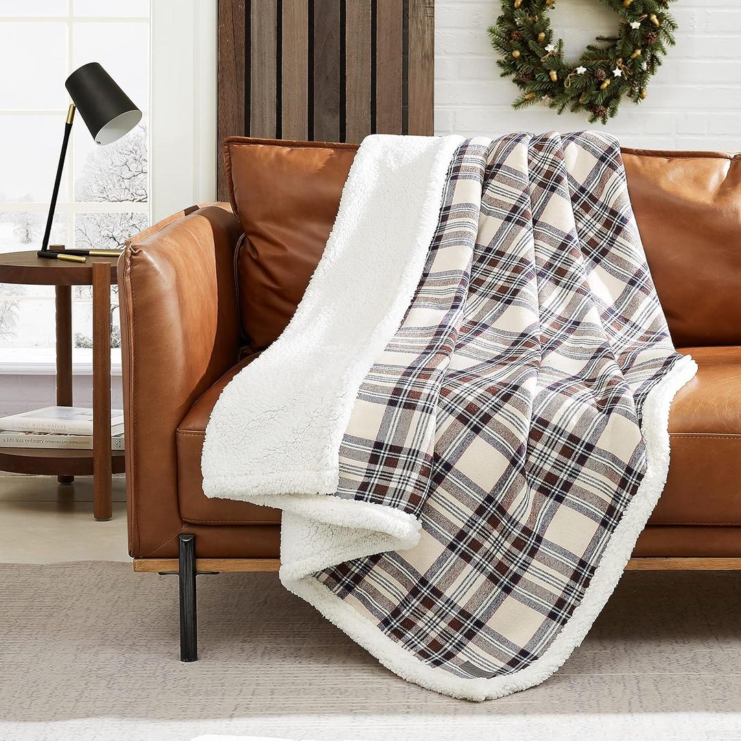 Eddie Bauer - Blanket, Soft Reversible Sherpa & Brushed Fleece Bedding, Perfect for Lounging, Dorm Essentials (Edgewood Plaid Khaki)