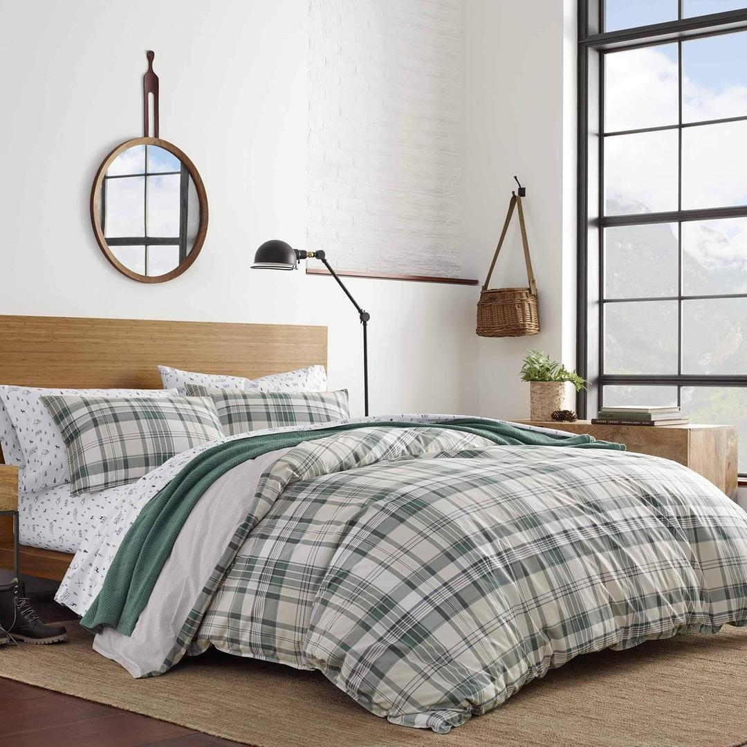 Eddie Bauer - Twin Comforter Set, Reversible Bedding with Matching Sham, Medium Weight, Dorm Essentials (Timbers Green)