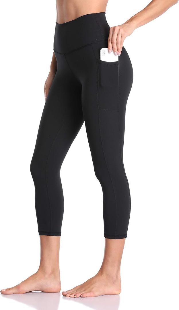 Colorfulkoala Women's High Waisted Yoga Capris 21" Inseam Leggings with Pockets (Medium, Black)