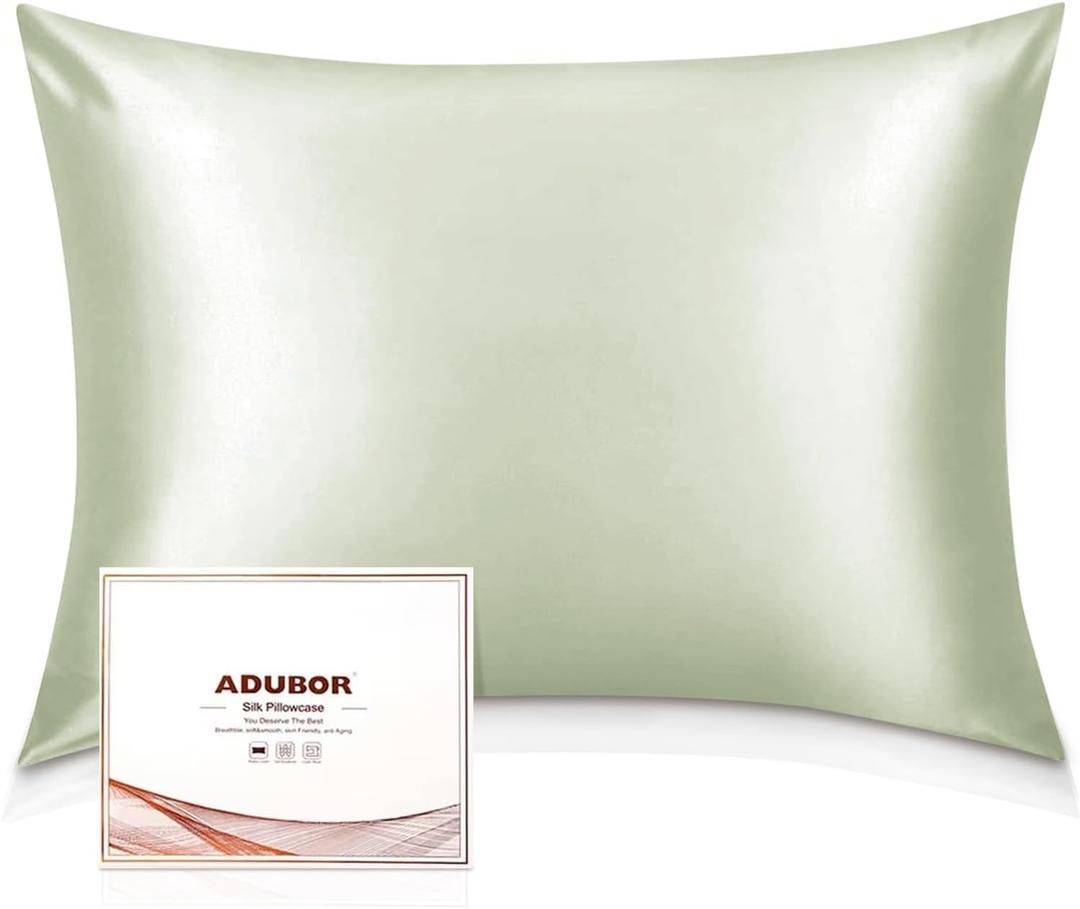 Adubor Silk Pillowcase - Mulberry Silk Pillow Case, 23 Momme 6A Grade Fibers, 900 Thread Count, Silk Pillow Cases for Hair and Skin Health, with Hidden Zipper (Queen 20''x30'', Light Green, 1PC)