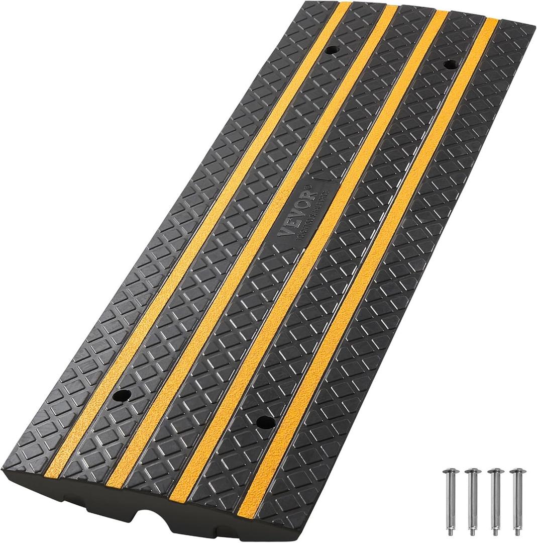VEVOR Car Driveway Rubber Curb Ramp, 1 Pack 4FT Long Heavy Duty Low Profile Slope Ramps, 2.6 Rise, 33069 lbs Load Capacity, Reflective Safety Strips, for Vehicles, RVs, and Wheelchairs