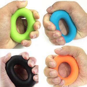 4 Pack Hand Grip Strengthener Rings Finger Exerciser Grip Strength Trainer Silicone Squeezer Gripper for Muscle Strengthening Training Forearm Grip Workout Stress Relief Rehabilitation 30LB-60LB