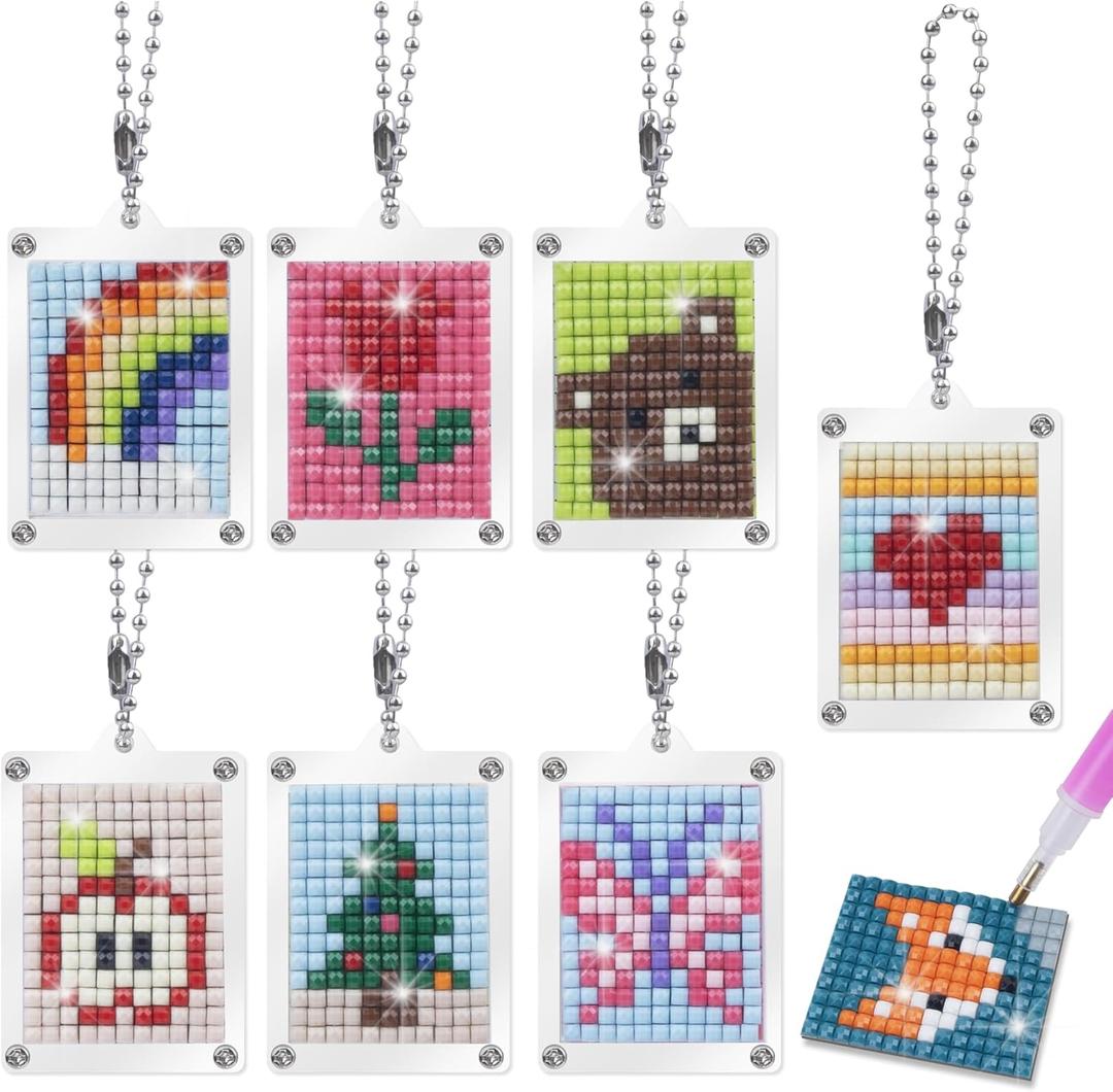 Temlum 8pcs Small Diamond Painting Keychain Kit, Make Your Own Pixel Keying Diamond Art Painting Kit for Beginners, Adults Art Craft Supplies