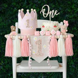 Daisy 1st Highchair Wood Bead Tassel Garland Crown Hat Wooden Cake Topper Birthday Decorations (Pink)