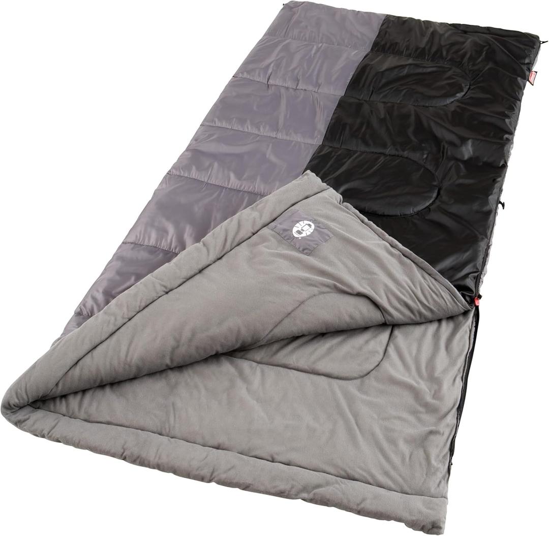Coleman Biscayne Warm-Weather Sleeping Bag, 40F Camping Sleeping Bag for Adults, No-Snag 2-Way Zipper for Ventilation with Stuff Sack Included, Fits Adults up to 6ft 4in Tall