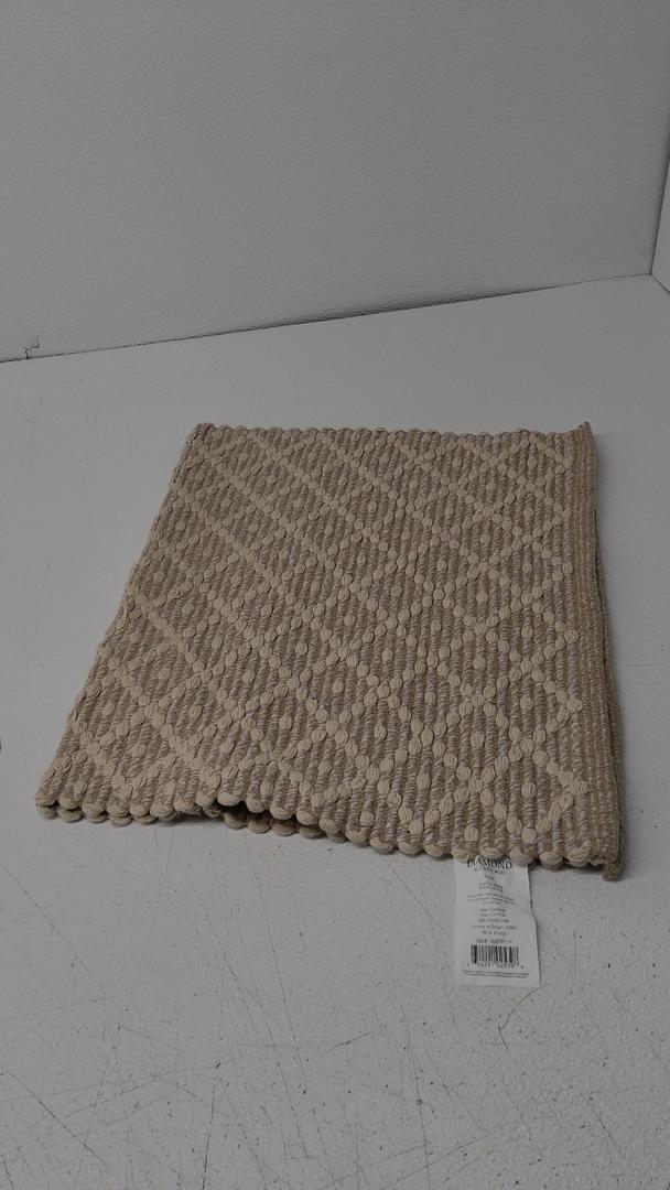 Diamond Accent Rug 20"×34"