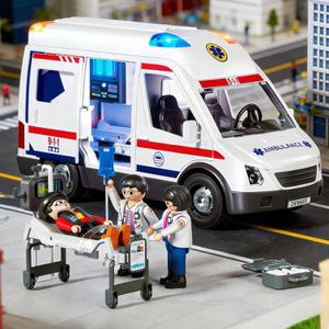 Doloowee Ambulance Toy Truck for Kids 3-8, Large Toy Cars with Lights & Sounds, Emergency Vehicle Toddler Toys, Rescue Role Playset, Play & Learn Toddler Toys Ages 3 4 5 6 7 8 9 10 11 12