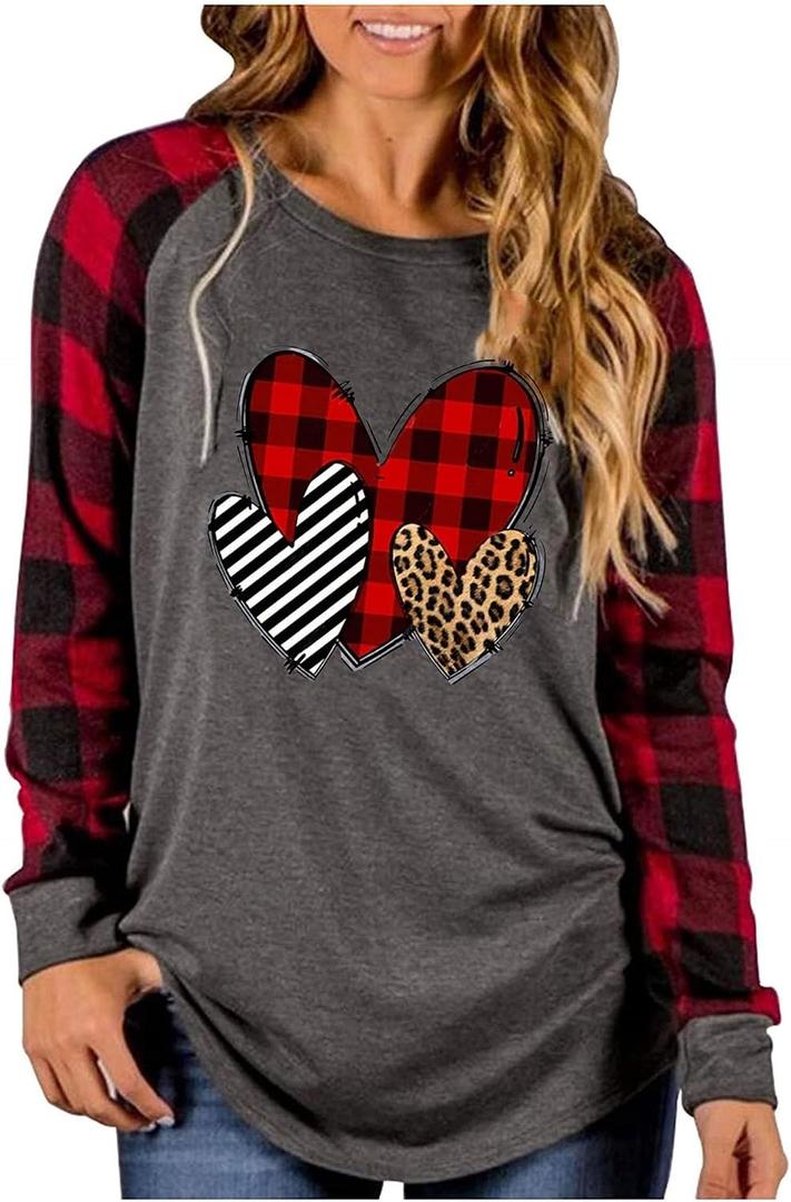 MHTOR Valentines Shirts Women Buffalo Plaid Love Heart Graphic Tees Letter Print Long Sleeve Tops Shirts Valentines Gift (Gray, M)